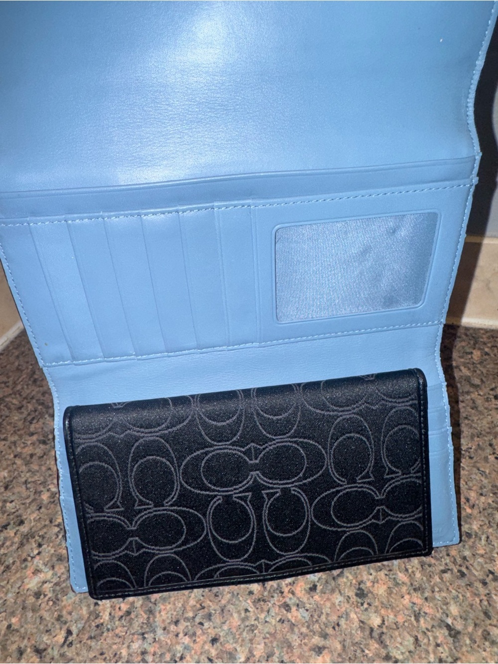 Coach Black horse and carriage Signature Wallet with checkbook holder EUC - Picture 4 of 8